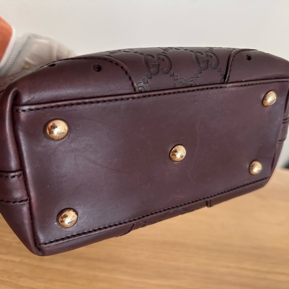 Gucci Guccissima Small Tote Bag - Picture 14 of 17